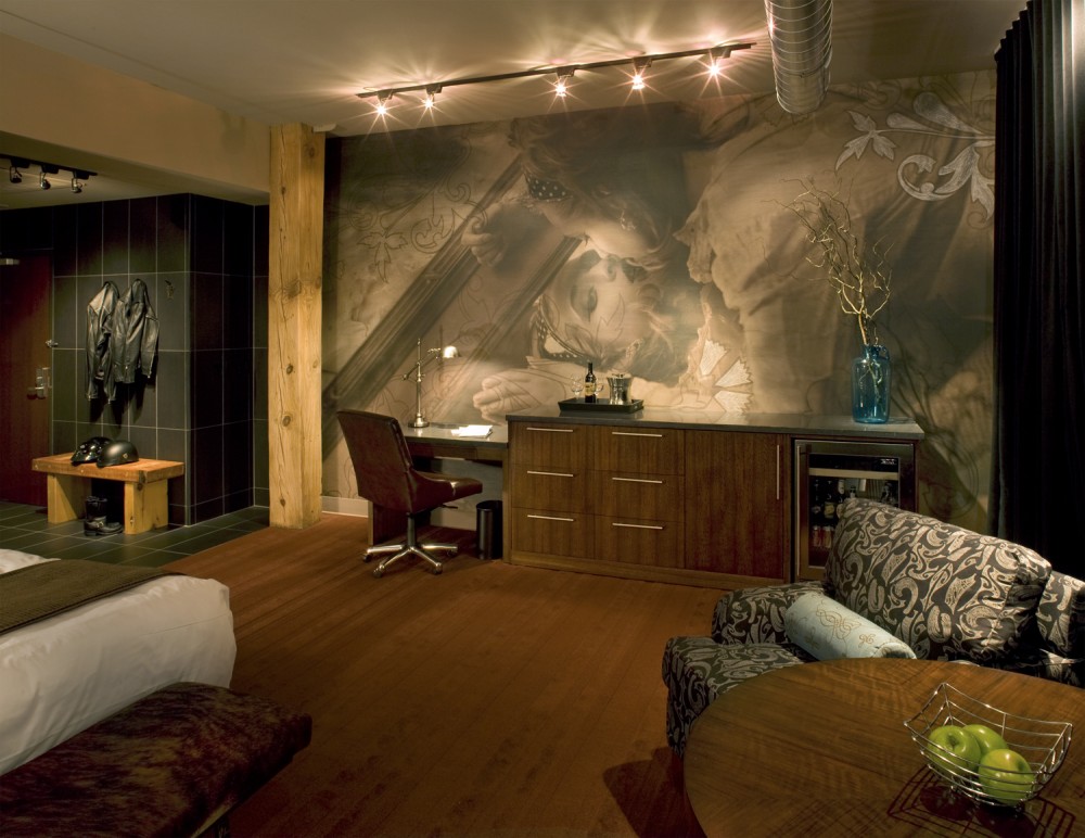 Iron Horse Hotel / The Kubala Washatko Architects