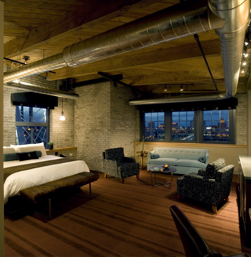 Iron Horse Hotel / The Kubala Washatko Architects