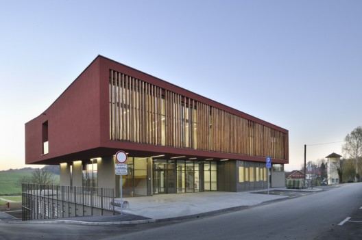 The Hodoš Centre for the Elderly / Ravnikar Potokar (7)