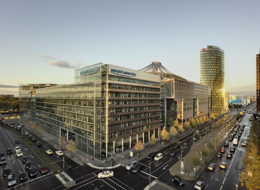 Flashback: Sony Center Berlin / Murphy Jahn (17)