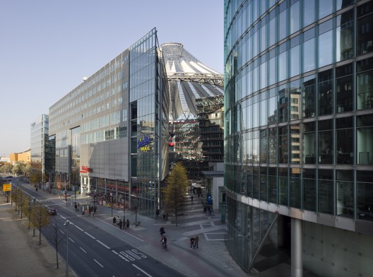 Flashback: Sony Center Berlin / Murphy Jahn (5)