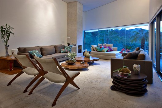 Vila Castela Residence / Anastasia Arquitetos (9)