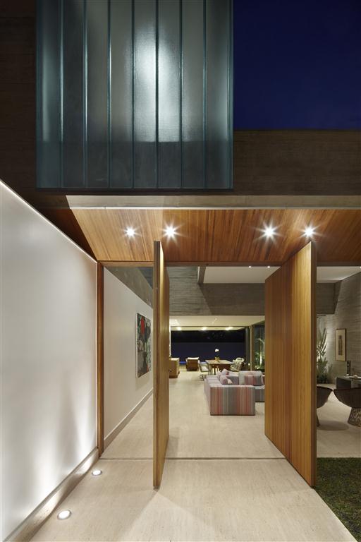 Belvedere Residence / Anastasia Arquitetos
