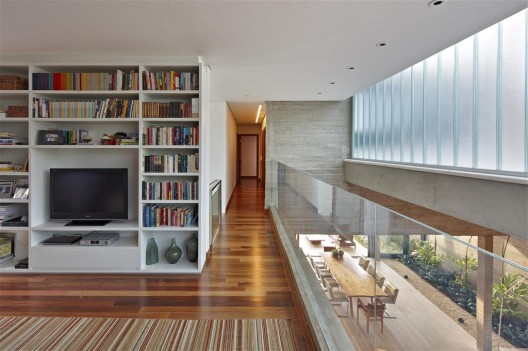 Belvedere Residence / Anastasia Arquitetos (2)