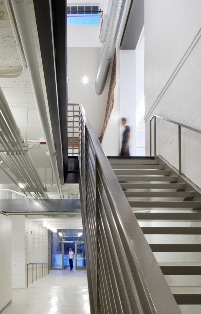 Leazar Hall Renovation + Additions / Cannon Architects