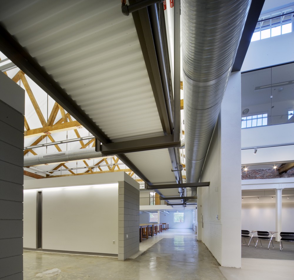 Leazar Hall Renovation + Additions / Cannon Architects