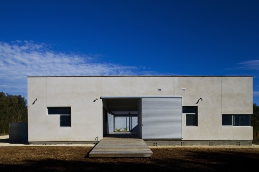 Beach House / Bourne Blue Architecture (11)