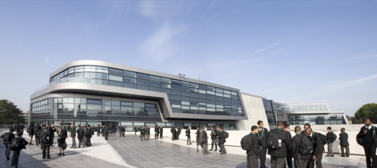 Zaha Hadid wins 2011 Stirling Prize