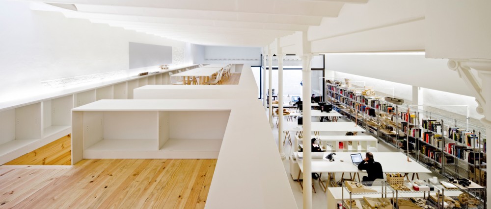 Multidisciplinary Design Studio / Josep Ferrando + Román Ortega