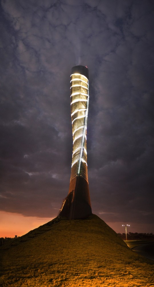 Bicentennial Torch / José Pareja + Jesús Hernández