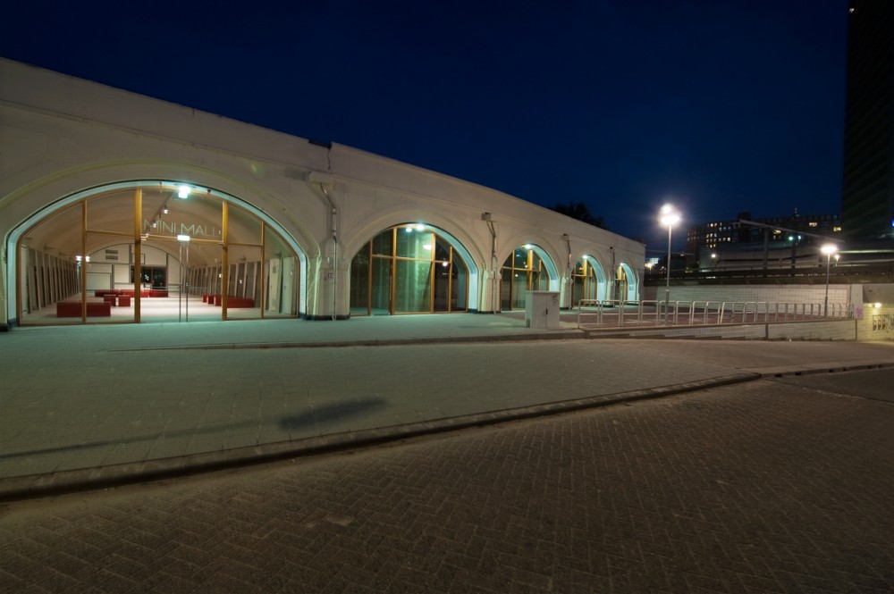 Mini Mall / PEÑA architecture + AFARAI