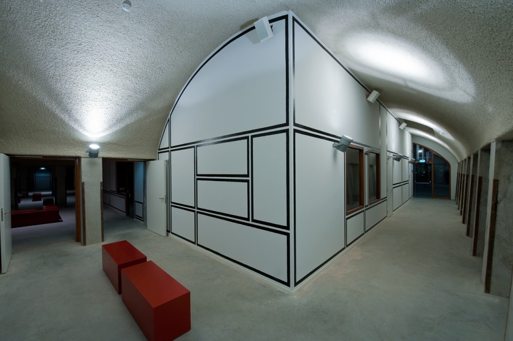 Mini Mall / PEÑA architecture + AFARAI