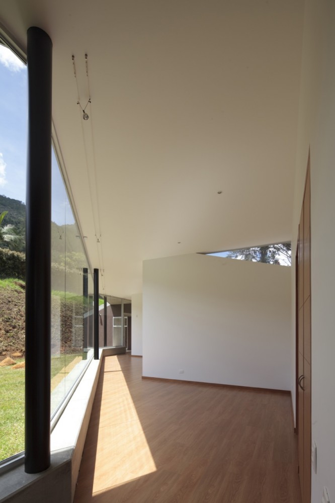 Casa M / Plan B Arquitectos