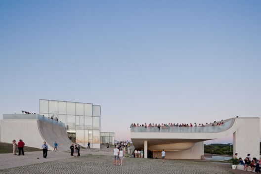 steven holl 01 Steven Holl Architects. © Iwan Baan.