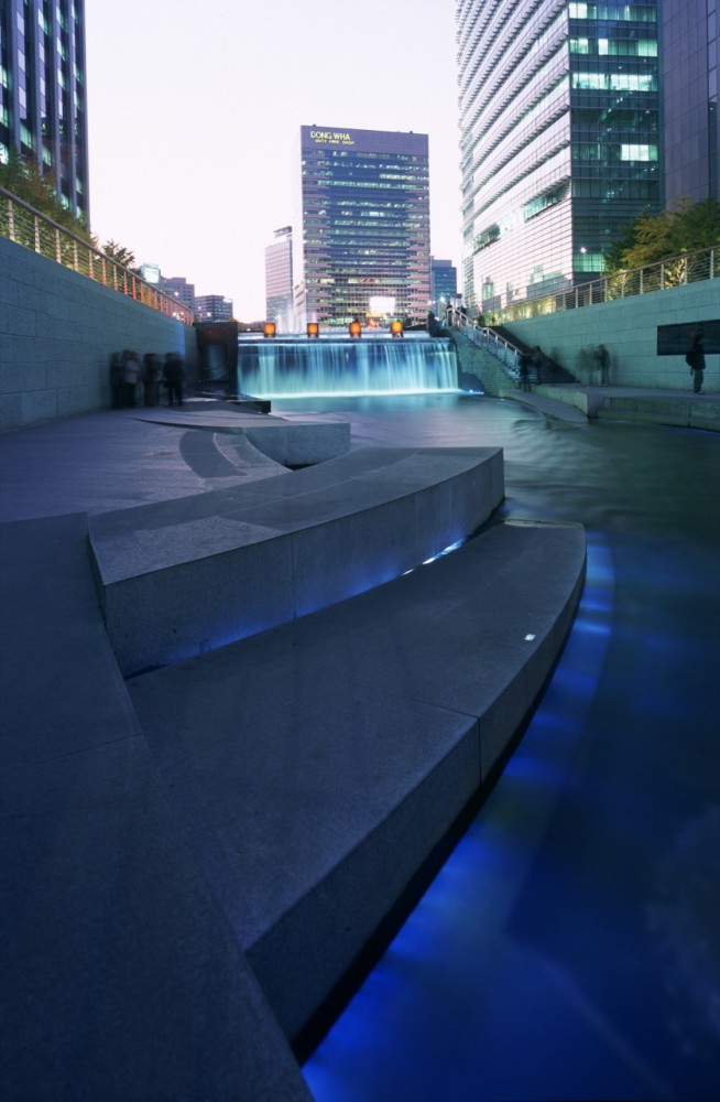 ChonGae Canal Restoration Project / Mikyoung Kim Design