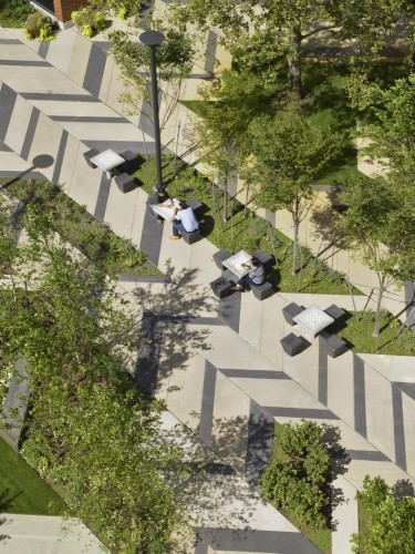 Levinson Plaza, Mission Park / Mikyoung Kim Design