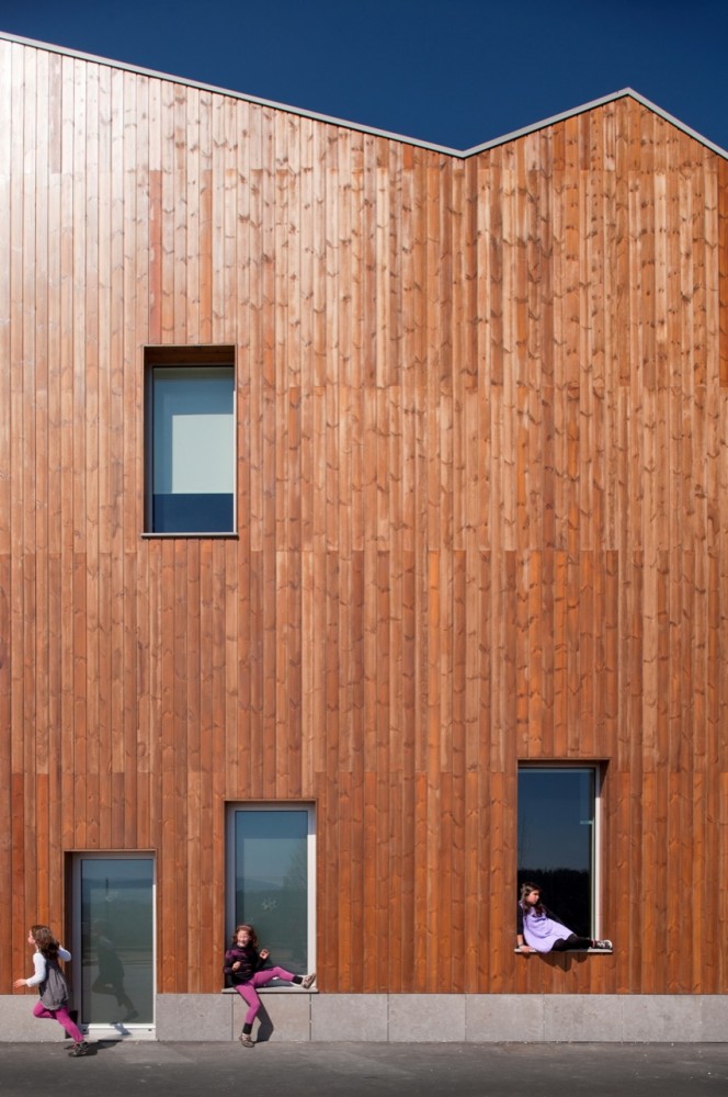Mouriz School / Atelier Nuno Lacerda Lopes