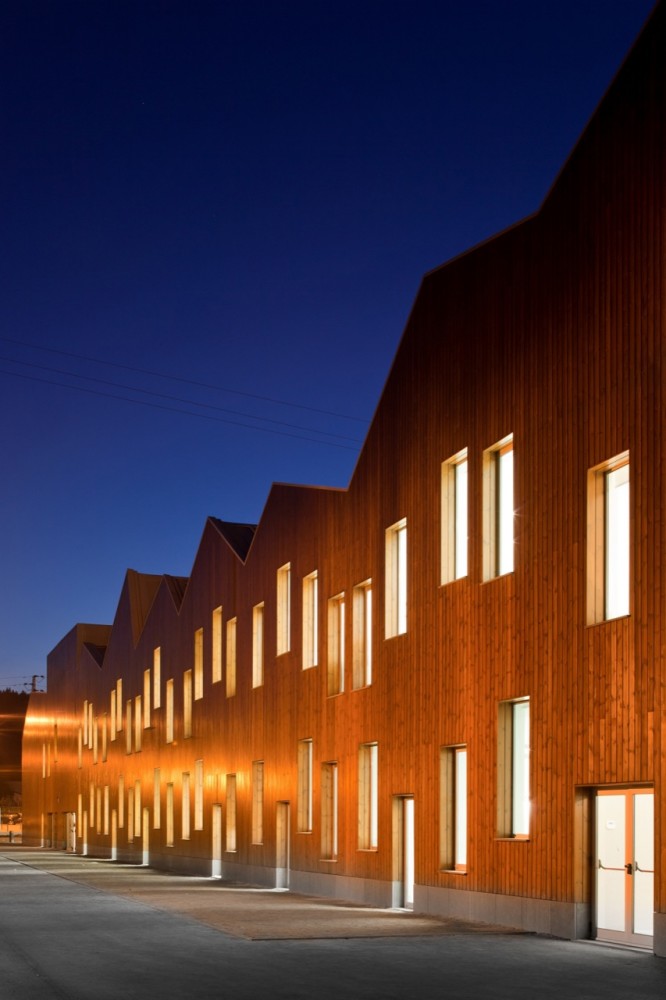 Mouriz School / Atelier Nuno Lacerda Lopes
