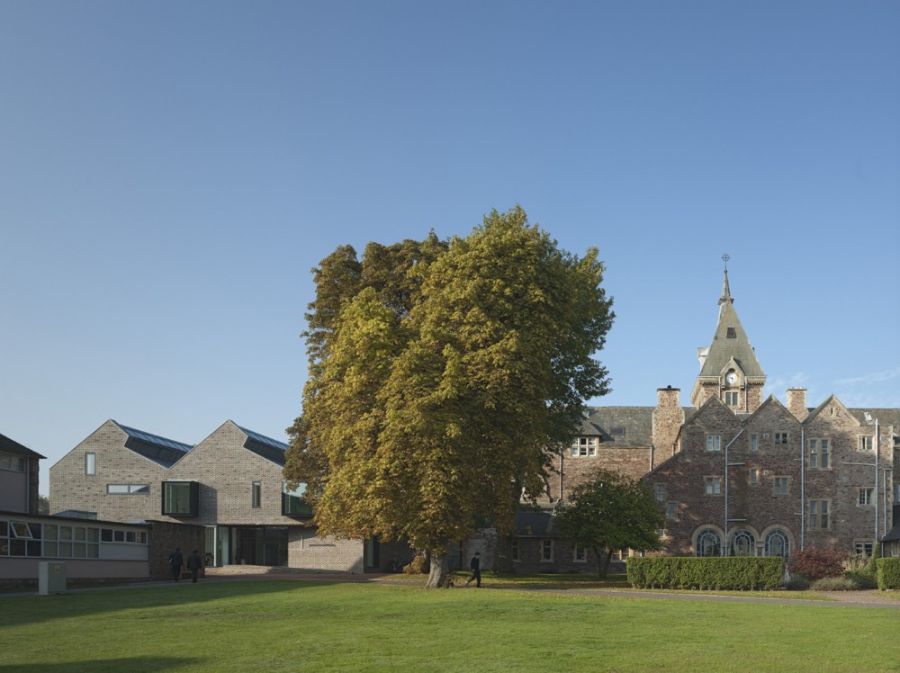 Kings College Library / Mitchell Taylor Workshop