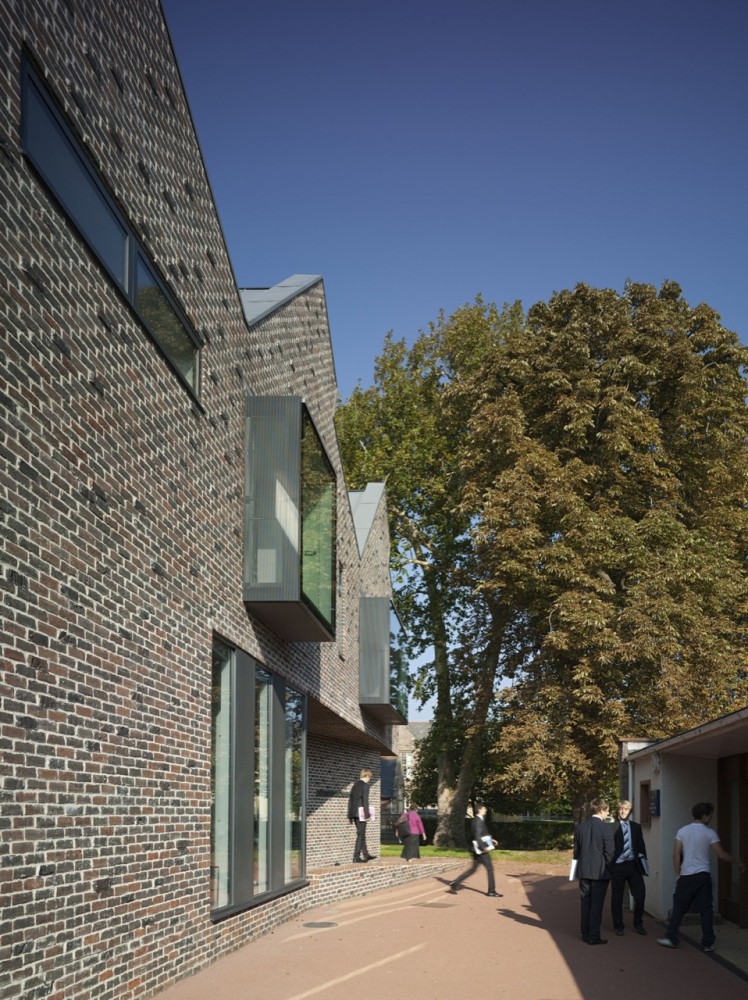 Kings College Library / Mitchell Taylor Workshop