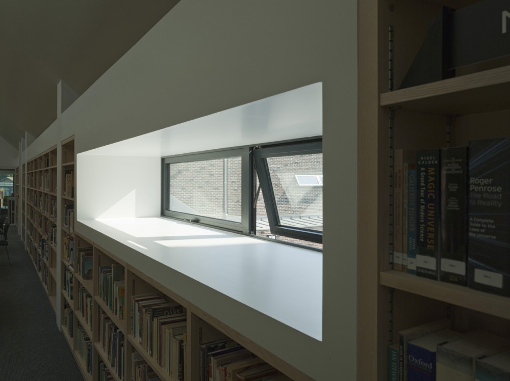 Kings College Library / Mitchell Taylor Workshop