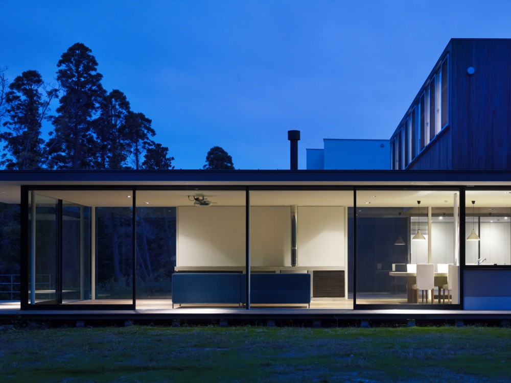 Riverside House / Keiji Ashizawa Design