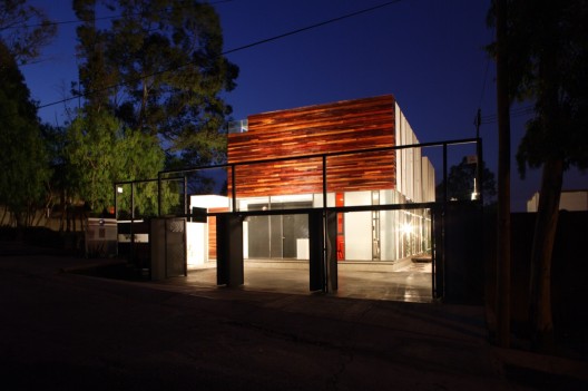 La Casa del Lobo / Darkitectura (11)