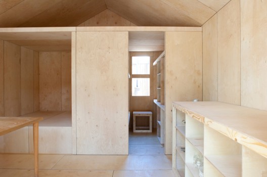 Liina Transitional Shelter / Aalto University Wood Program (3)