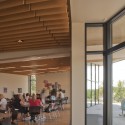 Kent Denver Dining Hall / Semple Brown Design (8) Kent Denver Dining Hall / Semple Brown Design (8) © Ron Pollard Photography