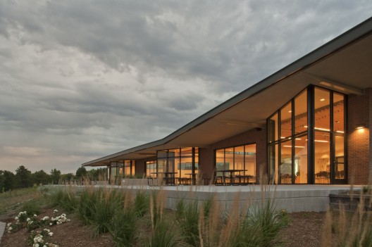 Kent Denver Dining Hall / Semple Brown Design (2)