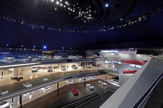 Mercedes-Benz at the IAA 2011 Frankfurt Festival Hall / Kauffmann Theilig & Partner (4)