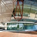 iGuzzini Illuminazione Spain Headquarters / MiAS Arquitectes (7) iGuzzini Illuminazione Spain Headquarters / MiAS Arquitectes (7) © Adrià Goula