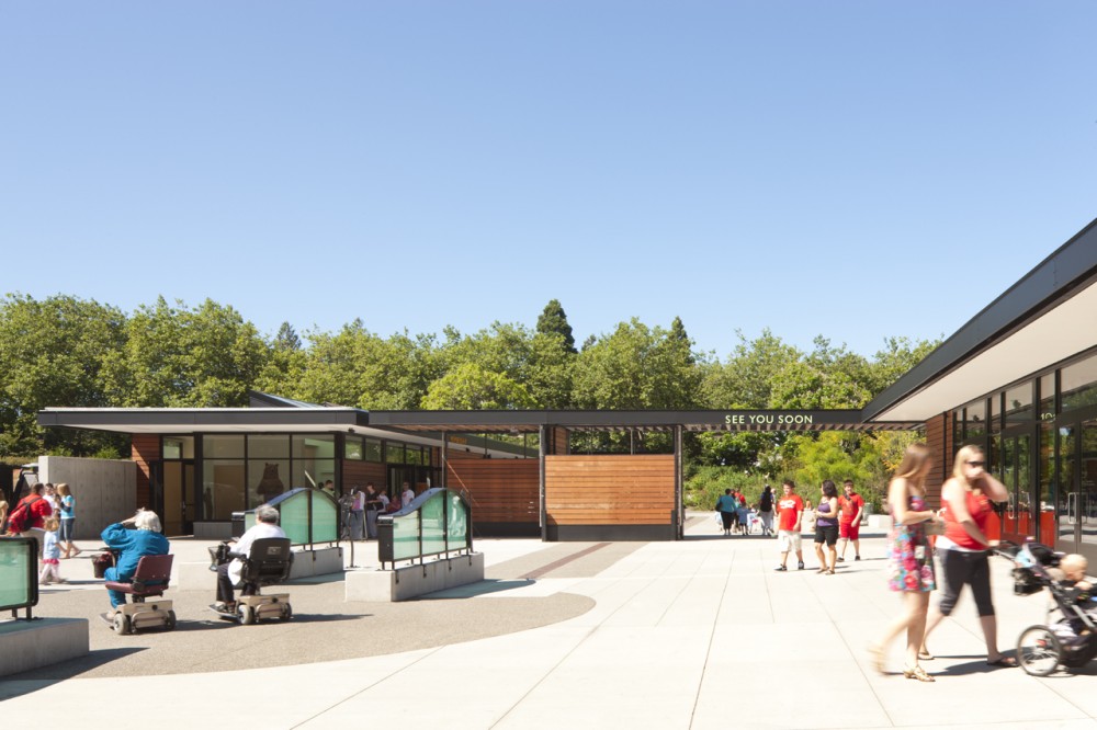 Woodland Park Zoo New West Entry / Weinstein A|U