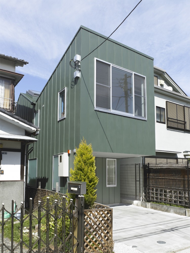 Gate / mihadesign