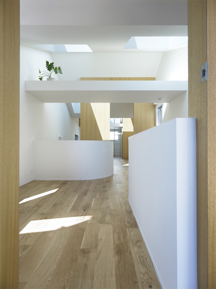 Gate / mihadesign