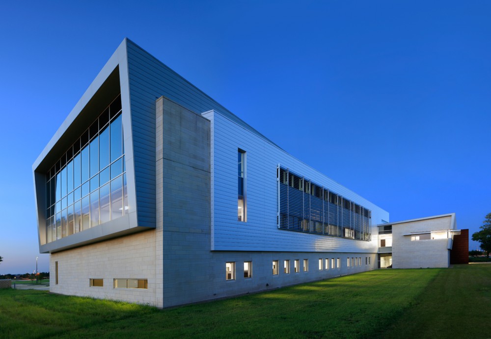 University of Iowa BioVentures Center / OPN Architects