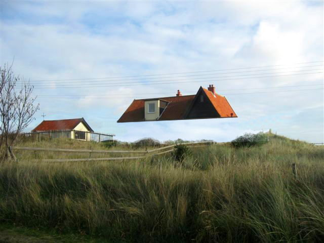 Dune House / JVA