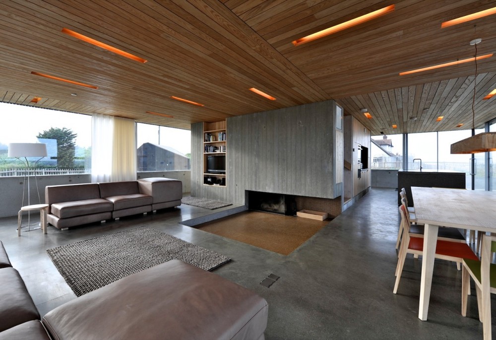 Dune House / JVA