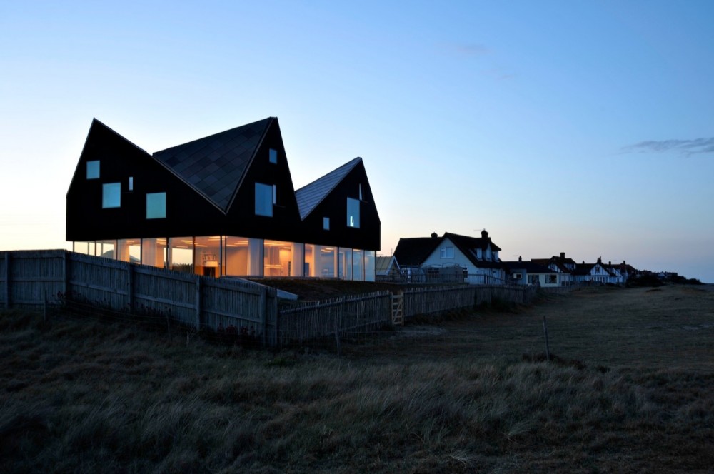 Dune House / JVA