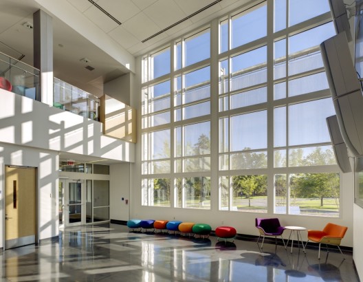 SUNY Institute of Technology Student Center / QPK Design (13)