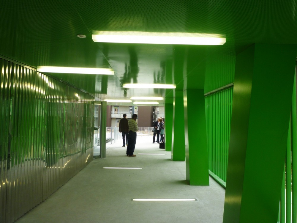 Villiot-Rapée Apartments / HAMONIC + MASSON