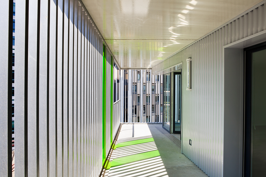 Villiot-Rapée Apartments / HAMONIC + MASSON