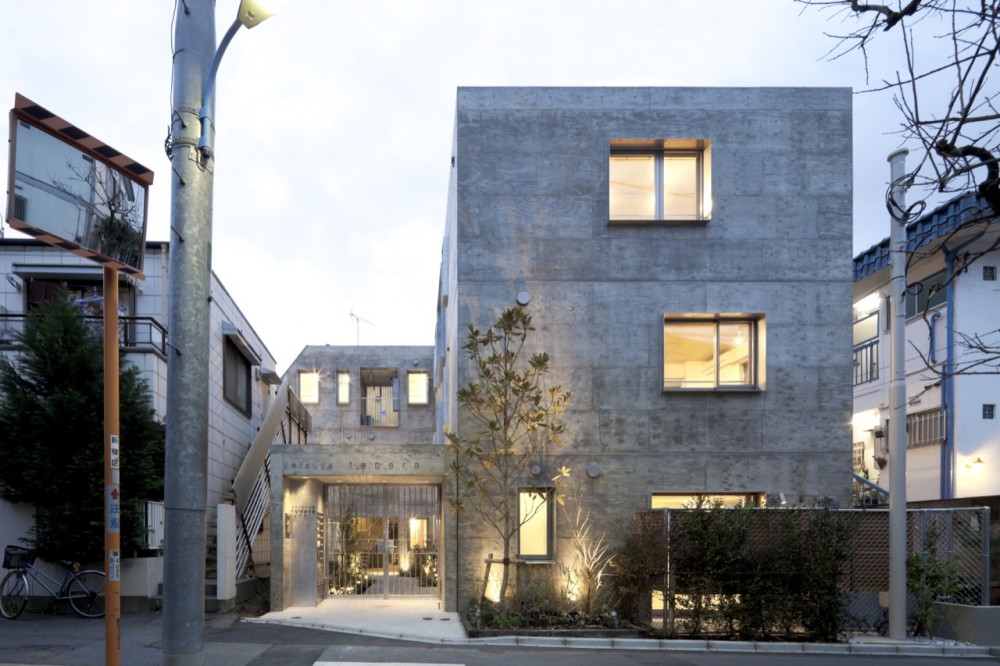 Yotsuya Tenera / Key Operation