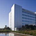 Pragal Civic Center and Almada Business Hotel / NLA - Nuno Leónidas Arquitectos (15) Pragal Civic Center and Almada Business Hotel / NLA - Nuno Leónidas Arquitectos (15) © José manuel