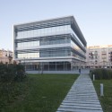 Pragal Civic Center and Almada Business Hotel / NLA - Nuno Leónidas Arquitectos (10) Pragal Civic Center and Almada Business Hotel / NLA - Nuno Leónidas Arquitectos (10) © José manuel