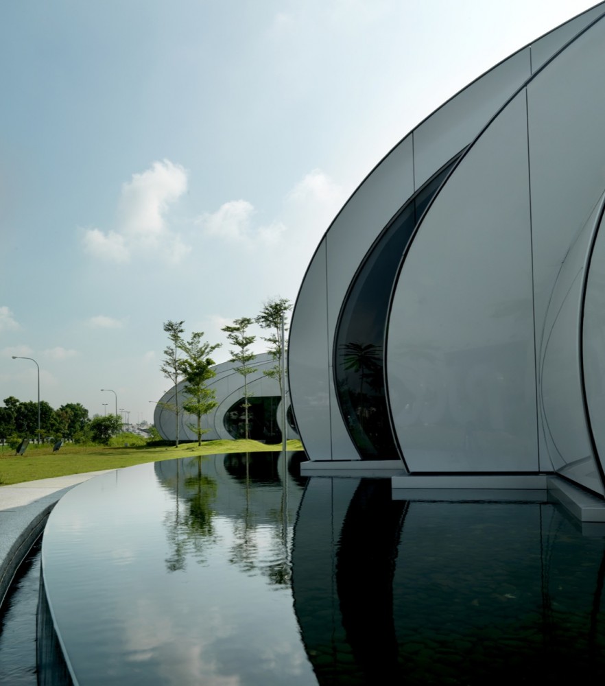 The POD / Hijjas Kasturi Associates Sdn with Studio Nicoletti Associati