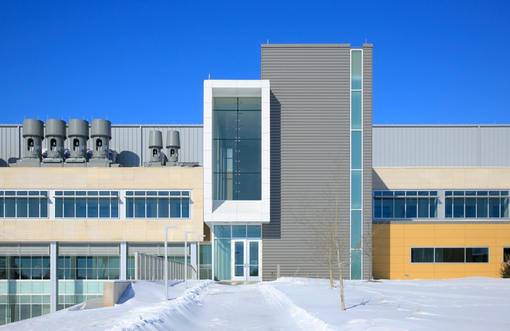 University Hygienic Laboratory / OPN Architects