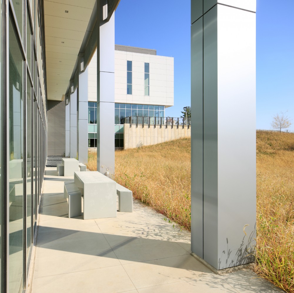 University Hygienic Laboratory / OPN Architects