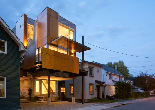 Front to Back Infill / Colizza Bruni Architecture (22)