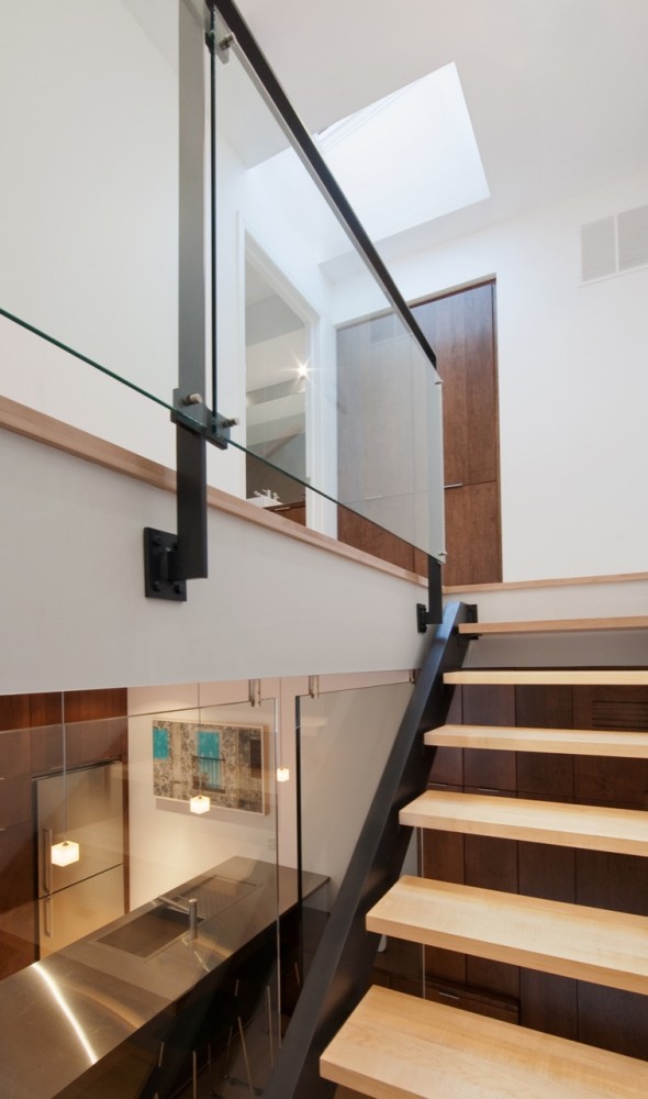 Front to Back Infill / Colizza Bruni Architecture